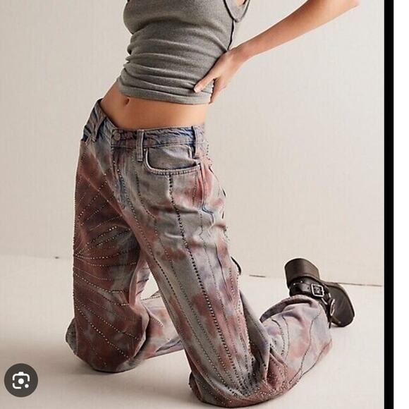 NWT Free People We The Free Aurora Mid Rise Flare 24 - Picture 4 of 10